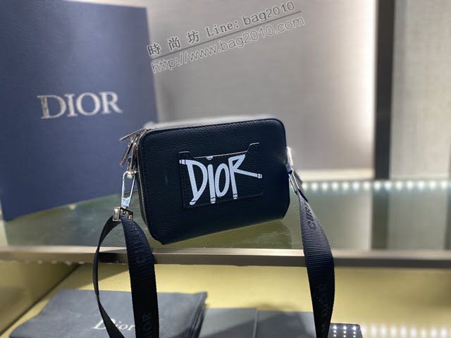 Dior男女同款包 迪奧拉鏈款相機包 Dior肩背斜挎包  dfk1506